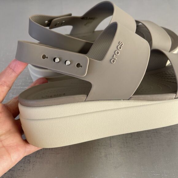 CROCS Brooklyn Platform Sandal Chunky Y2K Beige Tan Women's Size 8 - Picture 6 of 13